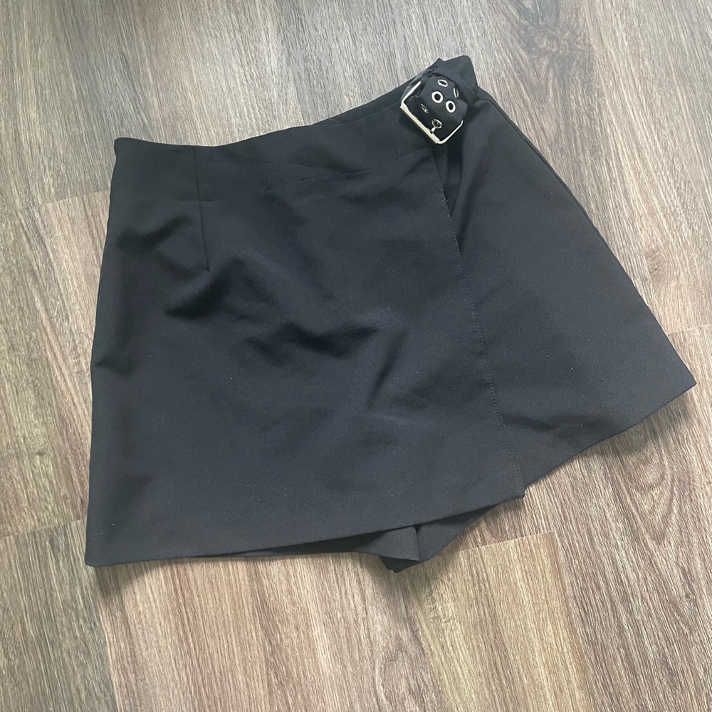 Skort